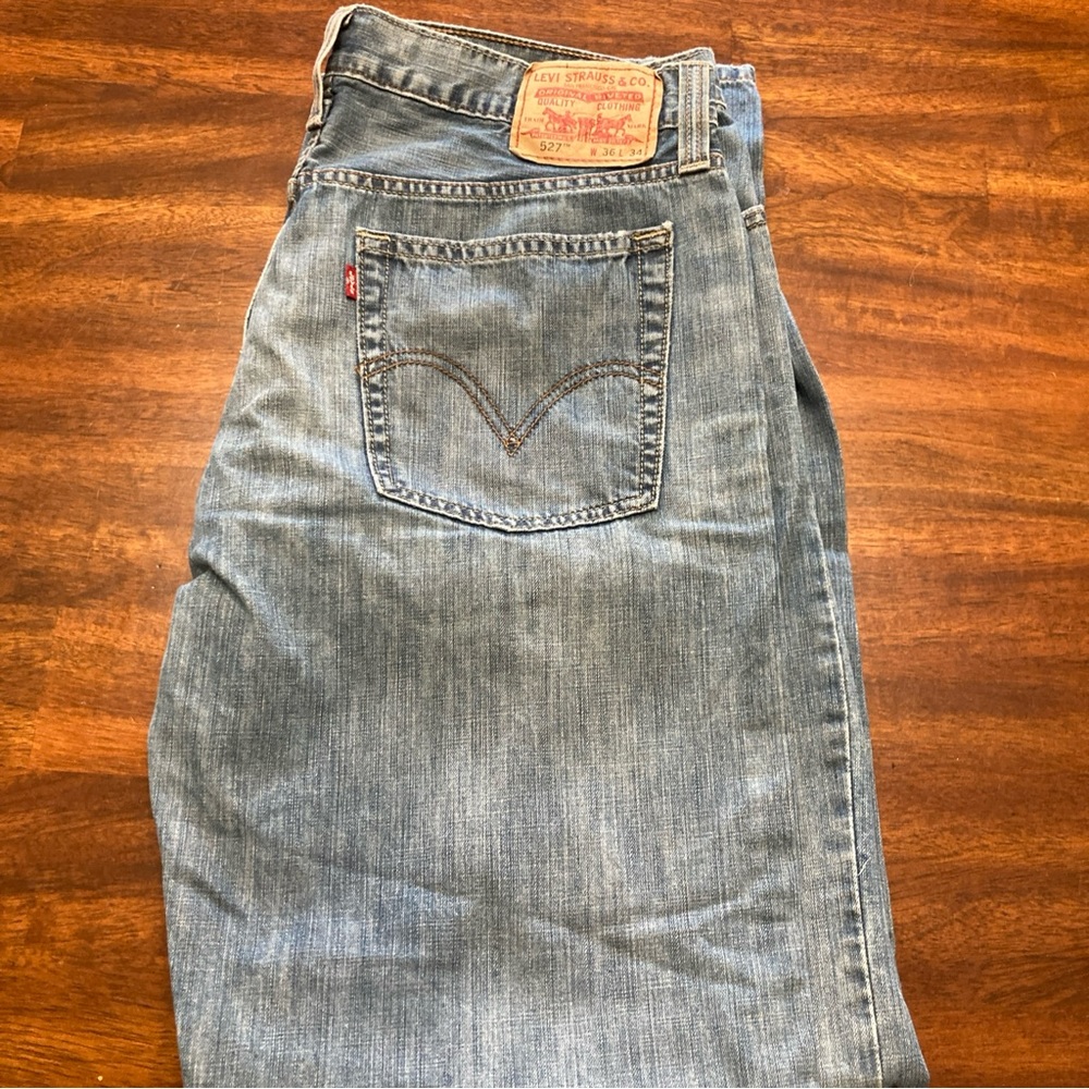 Levis 527 Jeans Mens 36X34 Blue Distressed Low Boot Cut 5 Pockets Denim Cotton